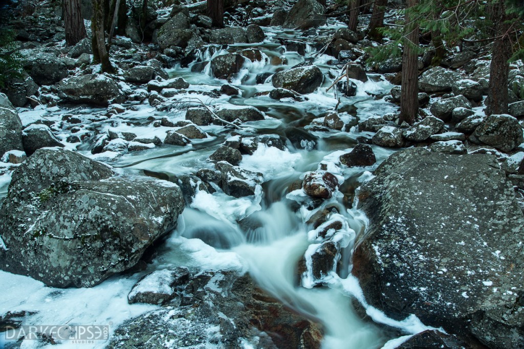 YOSEMITE NATIONAL PARK - STREAM BY BRIDALVEIL FALL-8060